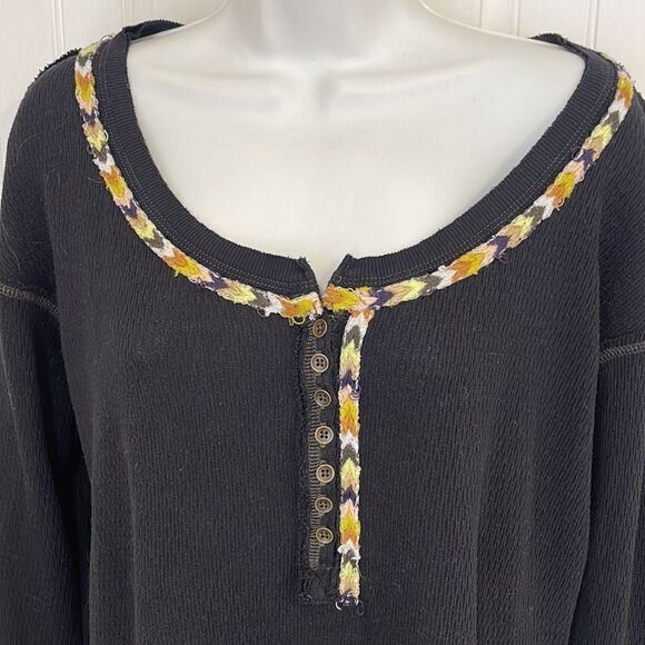 WE THE Free black sweater size M - Picture 3 of 9